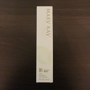 Mary Kay Botanicals Freshen